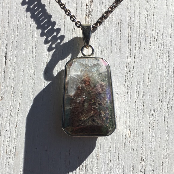 Faceted Rainbow Titanium lodolite Necklace - Picture 3 of 5